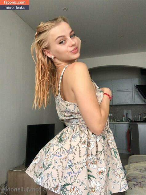 nellie noble onlyfans|Nelliecronen